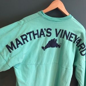 Martha’s Vineyard men’s medium sweatshirt teal
